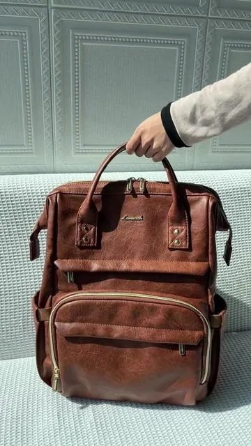 Who knew luxury could hold so much! Discover your new go-to bag. 🎒 Fits your life in style—laptop, makeup, snacks & more! 🎒💋🍫 Black Friday discounts are live! Get your all-in-one backpack today! 🚀🛍 #laptopbag #veganleather #travelbag #overnightbag #schoolbag #lovevook #TikTokshopBlackFriday #TikTokshopCyberMonday #BlackFriday #BlackFridaySale #BlackFridayDeals #GiftIdeas #ChristmasGift #TikTokMadeMeBuyIt #LoveVookMoments #girly 