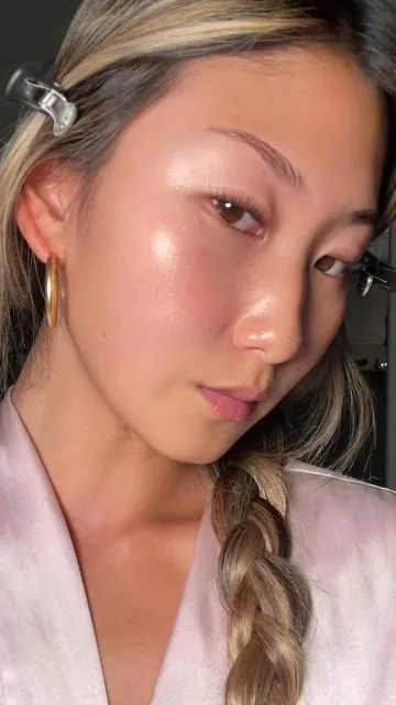 A sensitive skin safe retinol holy grail product! @SOME BY MI US #koreanskincare  #retinol #sensitiveskin #skincaretiktok #kbeauty #skintok #retinolserum #somebymi 