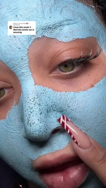 Replying to @queenVGO🇵🇷 love this face mask so much #medicube #facemask #zeropores #blackhead #blackheads #skincare #mudmask #mudmask #skincareroutine #medicubereview 