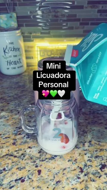 Licuadora personal en Tendencia , en color Rosa , Verde y Blanca 💖💚🤍 #newyearnewaura #tiktokshopholidayhaul #blender #kitchengadgets 