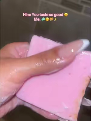 💗✨Handcrafted with a refreshing floral mint scent, this soap keeps you fresh, calm, and confident all day—naturally made, no synthetic fragrances! The cooling minty feeling has me addicted!🤩 #yonibar #yonibarsoapbar #yonisoap #yonifemininewash #femininewash #GOTS #goddessofthesea #yoni #yoniwash #yonicareproducts #TikTokshop #tiktokshopping #newyearnewaura #tiktokshopholidayhaul  #giftguide #ttsdelight 