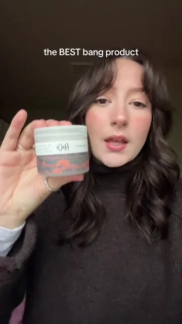 i love bangs but not the work that comes with them #hairtok #hairhacks #banghacks #sidebangs 