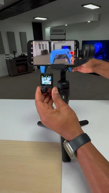 Aqui te presento Hohem M7 es el producto más reciente lanzado y que tiene un control remoto de pantalla táctil desmontable y puedas ser lo mas creativo a la hora de grabar tus videos  @hohem global  #Hohem #HohemiSteadyM7 #hohemgimbal #phonestabilizer #HohemNewRelease #videography