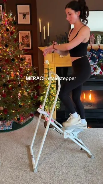 Glute and core workout with the MERARCH stair stepper has my body on 🔥 this is the best equipment for that full body burn!  #stairstepper #glutesworkout #coreworkout #homegym #fittnessmotivation #fittnessjourney #giftsforher #motivation #athomeworkout #tiktokmademebuyit 