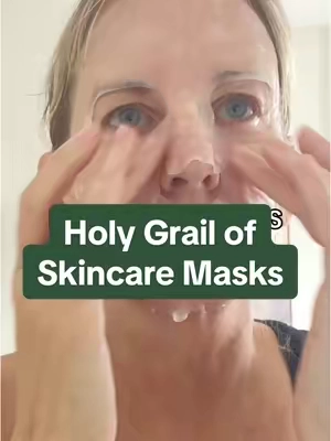 I have just found the holy Grail of skincare masks! WNP has a very unique technology, they flash freeze their ingredients and they only activate when you pour the water on the mask. This mask is amazing for helping with the appearance of redness and appearance of fine lines and wrinkles! I 10 out of 10 recommend #facemask #skincaretips #antiwrinkle #antiagingskincare 