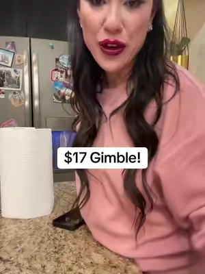 This is how influencers record their daily lives without a cameraman! #Gimbal #Tripod #FilmingEquipment #ContentCreatorHacks 