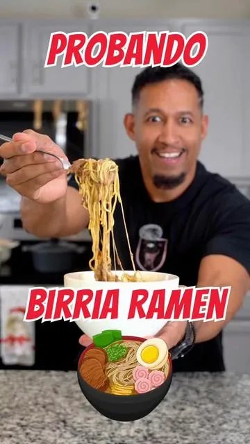 Probando La Famosa "Birriamen" (Birria 🍖 Y Maruchan Ramen 🍜) 🤤 Vídeo de: @Los de ÑAM!  #probandocomida #donjose #birria #birriamen #maruchan 