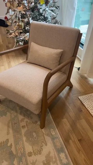 Don’t forget to claim the extra coupons to get the best deal! This chair is beautiful, comfortable and great quality! Going Live Now!! #homeaccentchair #tiktokshopfinds #homedecorideas #homeinspo 