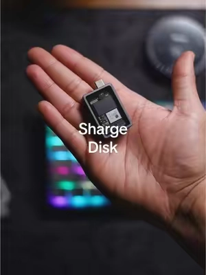 A game changer for storage #futvollo #tiktokshopfinds #giftideas #ssd #storage #iphone #iphone16 #contentcreator #content #data #techtok #gadgets 