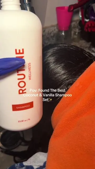 Pov: Found The Best Coconut & Vanilla Shampoo Set ✨ Literally best combo ever! #routinewellness #bestshampooandconditionerever #vanillashampoo #coconutshampoo #coconutshampooandconditioner #besthairproducts #hairshampoo #hairconditioner #fyp #paratii 