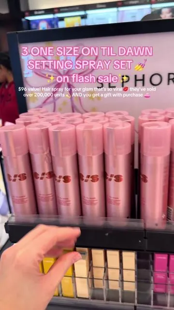 RUN, DONT WALK! The @ONE SIZE BEAUTY ✨On Til Dawn Setting Spray✨ is in a value set👛  3 full size on mega sale, RUN! #creatorsearchinsights #makeuprecomendation #beautydeals #makeuphacks #spotlightfinds #newmakeup #ttsbeautybesties #tiktokmademebuyit #affordablemakeup #makeupset #newyearnewaura #onesize #onesizebeauty #onesizesettingspray #onesizebeautyreview #ontildawn #ontildawnsettingspray #ontildawnspray #settingspray #trending #trendingmakeup #viralsettingspray 