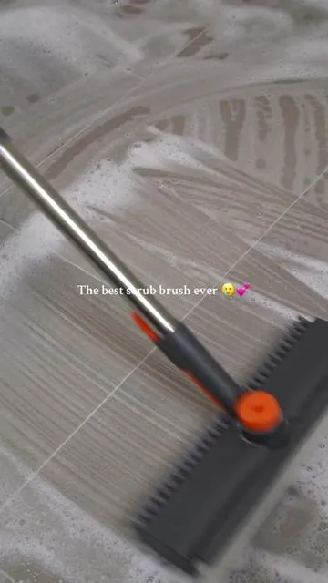 This brush just makes my day❤️✨#brush #asmr #scrub #clean #satisfyingvideo #cleantok 