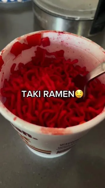 this is by far the best way i used this powder n it’s gonna be my new food obsession #tts #fyp #snacks #food #TikTokShop #restock #spicy #buldak #Foodie #snacking #takisfuego #takispowder #snacks #furia #Feugo #seasoning #chips #seasoningpowder #viralvideo #srmichelado #azumecha #foodtiktok #mexicantiktok #fypシ゚viral 