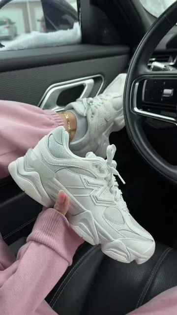 #newbalance #newbalance9060 #newbalancereflection #pink #pinkgirlie 