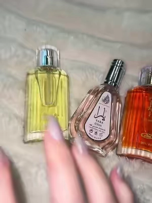 The FOUR PIECE COMBO #chocomusk #chocomuskperfume #lattafaperfume #lattafaperfumes #yaralattafa #yaralattafaperfume #yarapink 