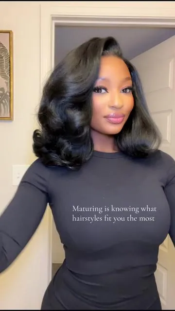 You can always wear different hairstyles but it’s always good to know which ones bring out your facial features Best! 🥰 #creatorsearchinsights #wigtok #sensationnelwigs #fyp 