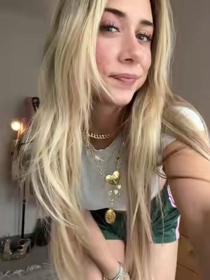7463536523850288415