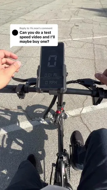 Replying to @Yk.moe If you want an affordable E-Bike then this is a great option #ebike #electricbike #foldablebike #electricscooter #apyearebike #apyearbike 