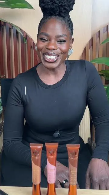 Danessa loves to answer your questions! ❤️ Especially about one of her FAV complexion products--our Glow Serum fam! Drop some Glow Serum or complexion questions in the comments 😍 #makeup #beauty #comingsoon #skincare #primer #makeupfordryskin 