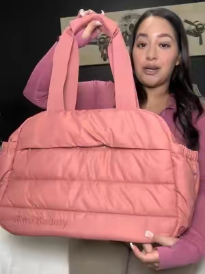 New Rare beauty puffy tote bag! @Rare Beauty #rarebeauty #rarebeautytotebag #puffytotebag #tiktokshoploveatfirstfind #travelbag 