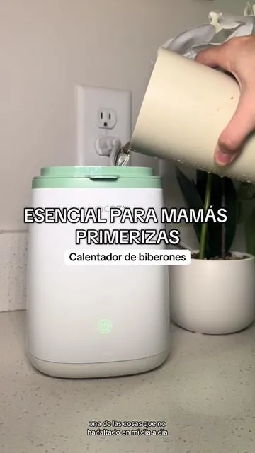Replying to @Nicol Jimenez mi calentador de biberones mom cozy es uno de los productos que uso a diario y mi bebé ya tiene 6 meses! Lo amo. #bottlewarmer #babybottlewarmer #momcozy #breastfeeding #breastmilk #babyessentials #babymusthaves 
