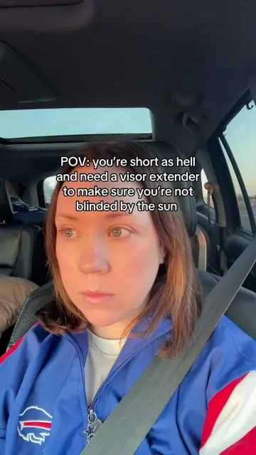 Literally where has this been my whole life? #visor #carvisor #visorextender #carvisorextender #shortgirlproblems #shortpeopleproblems #caraccessories #carmusthaves #shortgirl