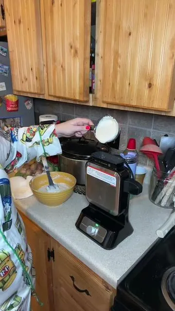 Our newest obsession. #fyp #ninja #wafflemaker #ninjawafflemaker #breakfast #tiktokshopjumpstart #tiktokshoploveatfirstfind #TikTokShopCreatorPicks #TikTokShopValentinesDay #TikTokShopValentine #Valentinesdaygifts #WillYouBeMine #quickbreakfast #ValentinesDayGiftGuide #DealsForYou #SeasonalGems #lovelanguage #belgianwaffle