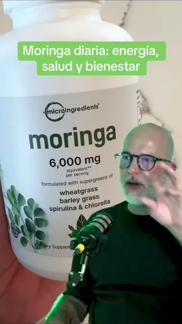La moringa es un regalo de la naturaleza: fortalece el sistema inmunológico, mejora la digestión y llena tu cuerpo de energía. ¡Una cápsula al día puede marcar la diferencia!  #Moringa #SuperAlimento #SaludNatural #moringabenefits #moringapowder 