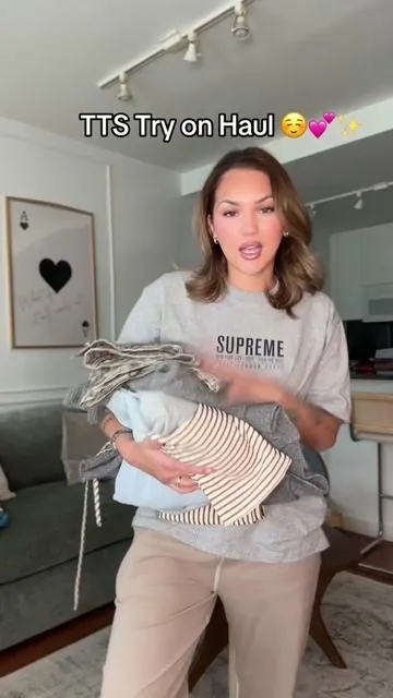Tik tok shop clothing haul 🤩 Camo pants- size medium  Gray sweater - size large  Beige Sweater- size medium (should’ve gotten a large)  Beige Trousers- size large  Gray oversized sweater-size large  Jeans- size 30 #ttshaul #ttsclothing #tiktokshopclothes #tryonhaul #tallgirljeans 