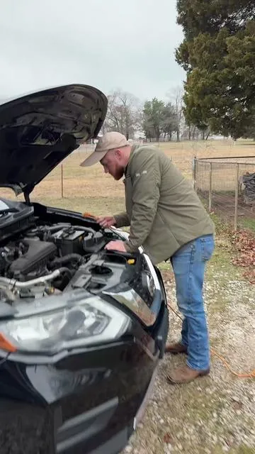 #gooloo #cartrouble #mechanic #diymechanic #cars #trucks 