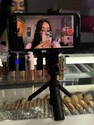 My best content creator find 👏🏼 get yours in the orange cart! ↖️ #tripod #contentcreatorfinds #contentcreator #tripodstand #smalltripod #tripodsoftiktok #tripod3in1 #table #tripod 