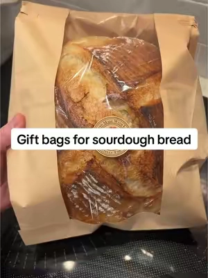 Replying to @hometosoulbakingco  Wait for the crumb reveal at the end 😍  These brown paper storage bags are perfect for gifting, if you bake your own sourdough break, this is a must have!  #sourdough #sourdoughbreadtiktok #sourdoughtok #sourdoughforbeginners #breadbag #sourdoughbreadbaking 