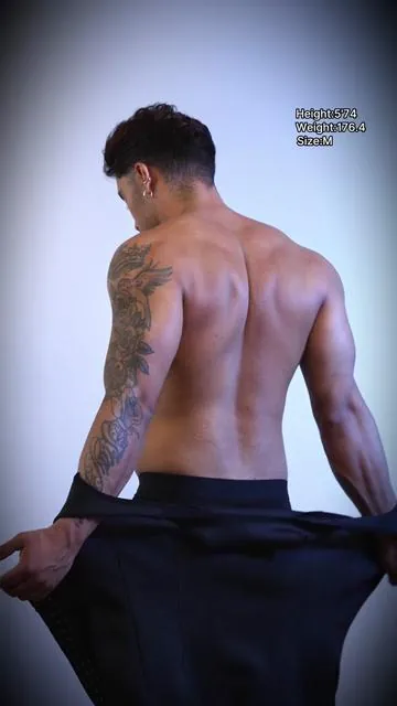 The mens shaper... TikTok put the Big Boy on right there"#fyp #Nebility #autumn #compressionshirt #gymtok #menclothing #menfashion#shopvideocarnival#tiktokshoploveatfirstfind 