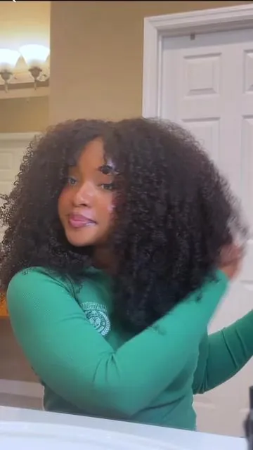 obsessed w this unit😫😫 @Curlymehairstore #TikTokShopLoveAtFirstFind #curlymehair #curlyhair #afrocurly #findwigqueen #fyp #type4chair #curlywig 