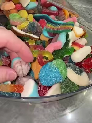 Insane Deal & Insane Vareity‼️  #candy #gummies #gummy #brian #snack #snacks #yummy #yum #delicious #musthave #needmore ##TikTokShopCreatorPicks##tiktokshop##tts##giftguide##giftideas##giftsforher##giftsforhim##musthaves##FathersDay##dadtok##dessert##tiktokshoploveatfirstfind ##spotlightfinds ##ValentinesDay##valentinesdaygift##giftidea##gifts##gift