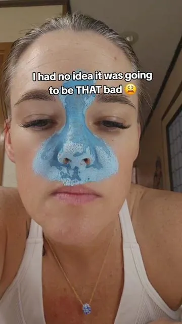 Medicube wasn't playing around when they made the zero pore blackhead mud mask  #skincare #skincareroutine #mudmask #medicube 