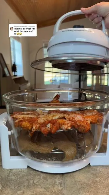 Replying to @temperslife @Granitestone that’s a BIG GLASS AIR FRYER 👏🏼 #glassairfryer #16quartairfryer #bigairfryer #airfryer #airfry #cookingforlargefamilies 