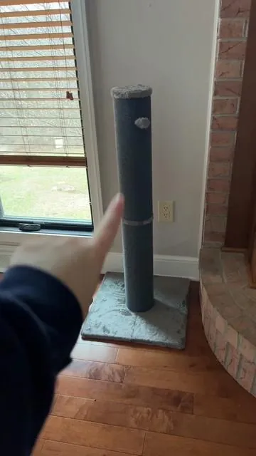 they say scratching posts should be at least the entire length of your cat stretched out, I never understood why most sold in stores are so short #catscratchingpost #scratchingpost #cataccessories #tallscratchingpost #catsoftiktok #ttslevelup #giftguide #tiktokshoploveatfirstfind #seasonalgems #ttsdelightnow #tiktokshoprestock #tiktokshopspringglowup 