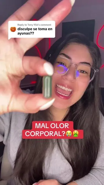 Replying to @Tony 956 desodorante interno natural #healthylifestyle #beautytips #howtosmellgood #mujer #guthealth #desodorantenatural #deodorantviral #naturaldeodorant #clorophyll #resultsmayvary #clorofila #womenover30 