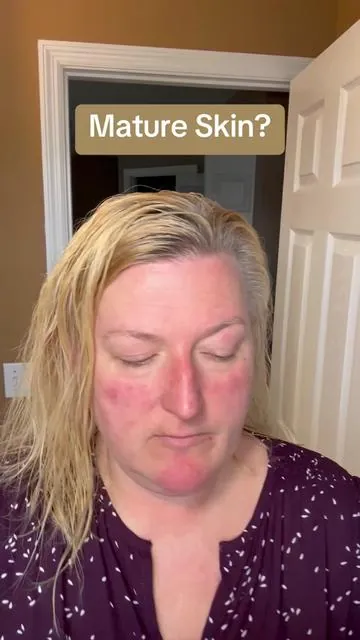 Laura Geller, baked and balanced color, correcting foundation #laurageller #lauragellerbeauty #colorcorrecting #foundation #foundationhack #foundationreview 