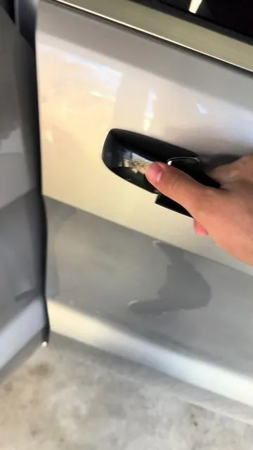 #donkeypro #waterlessspraywax #waxrubber #sprayparaplastico #plastico #car 