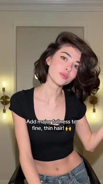 You heard it hear first, it is the year of THICK HAIR! Flat hair, no more! 🙅‍♀️✨ Our Carb Cocktail is packed with power to give your fine hair a boost of volume —fuller, thicker hair starts here! 💁‍♀️    @Matthew Ryan Thompson #colorwow #carbcocktail #finehairdontcare #volumeboost #thickerhair