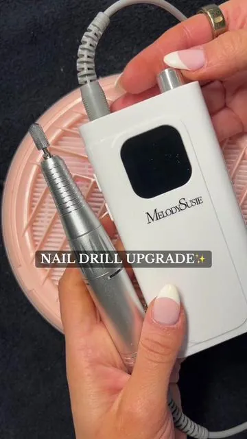 This is the @melodysusie SC300F model and I loveee it!! It’s also more affordable than the drill I bought 4 years ago, so you can’t beat that!! ✨ #melodysusiedrill #naildrill #efile #diynails #diynailsathome #domynailswithme #nailremovalhack 