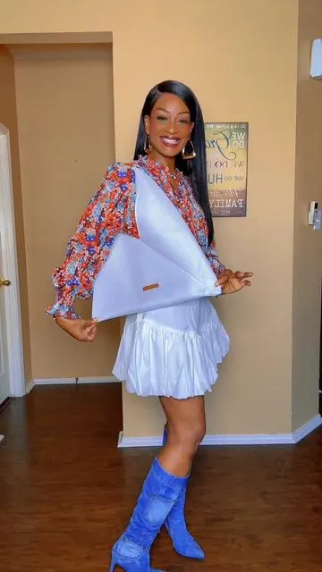 @NEWBELLA if you’re interested in this beautiful purse or anything that I am wearing, please click the link in the orange cart! #tiktokshop #tiktokshopfinds #bag #fashiontiktok #ootdinspo 