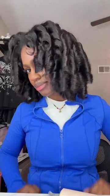 3 days later hair still curled🤏🏾  #type4hair 