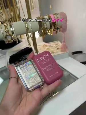 #nyxcosmetics #nyxcosmeticspartner #buttawithnyxcosmetics #nyxhighlighter 