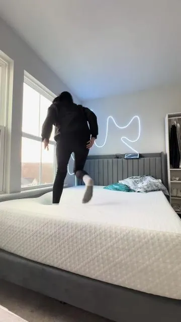 Colchon memory foam #colchon #memoryfoam #mattress #bedframe #tiktokmademebuyit 