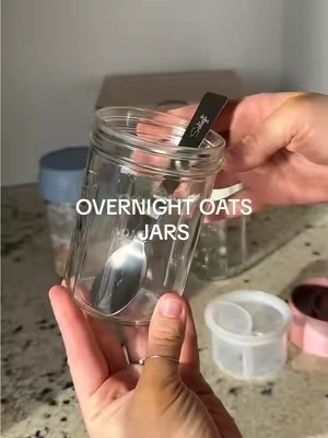 Replying to @liv rose 🥀 breakfast is too cute and convenient with these jars!🫙 @Soligt official 

#overnightoatsrecipe #overnightoats #overnightoat #oats #oatsrecipe #oatstiktok #overnightoatsinspo #overnightoatjars #mealprep #mealprepideas #mealprepping #tiktokshopspringglowup #tiktokshopmothersday 