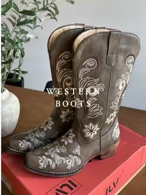 The perfect pair of boots 😍🤎 (wide calf friendly)!!  #cowboyboots #rodeotime #rodeoseason #westernwear #westernboots #cowgirls #widecalfboots #cowgirlboots #tiktokshop #tiktokshopfinds #SpringIsHere #springfashion #fyp #fypシ #foryoupage #parati #latina 