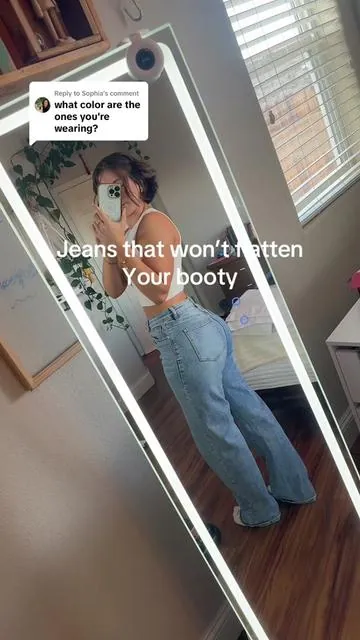Replying to @Sophia I got the Light Blue in size medium. They just restocked so I’m snagging the light wash blue next and sizing down for a more fitted look. #strechyjeans #baggyjeans #widelegjeans #lightbluejeans #highwaisted #comfyjeans #tiktokshopspringglowup #tiktokshoprestock  #unleashyourgame #TikTokShopWomenOwned #tiktokshoploveatfirstfind  #ttsfashionfam #ttslevelup #tiktokshopcreatorpicks  #tiktokshopcreatorpicks #spotlightfinds 